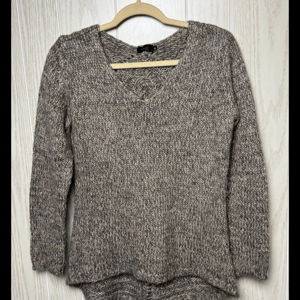 A. Ida Italian Women's Gray Knit Sweater Made in Italy Detailed Back Size M